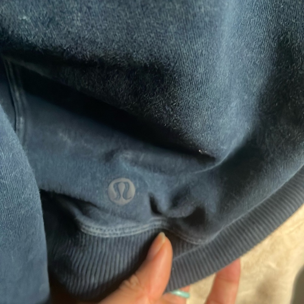 🎉Lululemon Ready to Roll Crew Neck! EUC! Acid Rubber Dye True Navy! Size 4 - Picture 5 of 5
